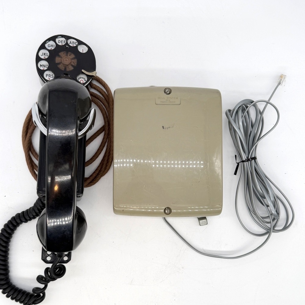 Vintage Western Electric Bell System Rotary Dial Telephone Black Handset Tan Box